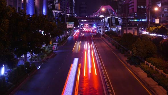 Night Traffic Light in City