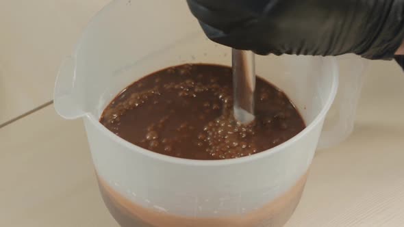 Process Milk Chocolate and Cream with an Immersion Blender to Produce a Mirror Glaze