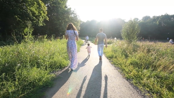 Beautiful Mother And Baby Outdoors Nature Beautiful Mother And Baby Outdoors Nature