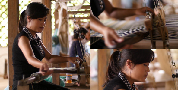 Woman Was Weaving Silk Woman Was Weaving Silk