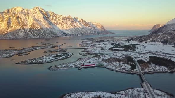 Norway is a country with lots of bridges, because of the fjord,water finds way through the mountain alt