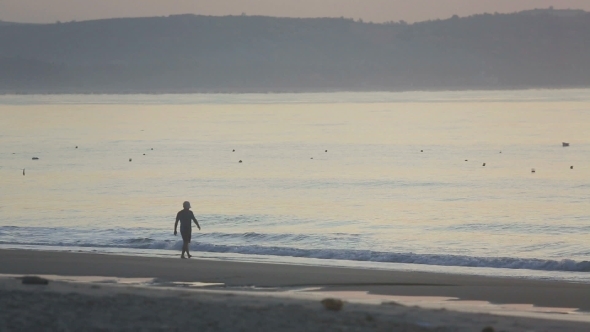 Beach Walking Beach Walking