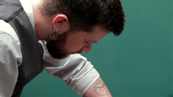 Accurate Shaving With a Blade Accurate Shaving With a Blade