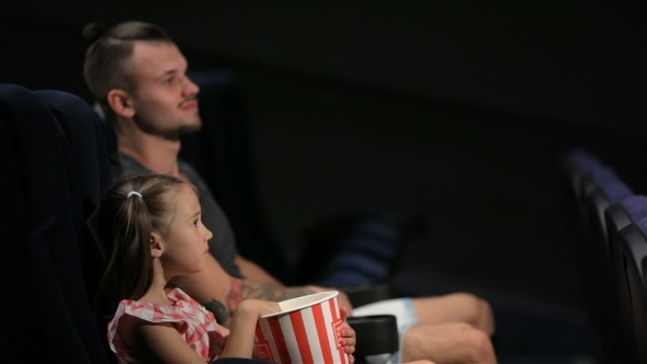Elder Brother And Little Sister Are Watching Movie Elder Brother And Little Sister Are Watching Movie