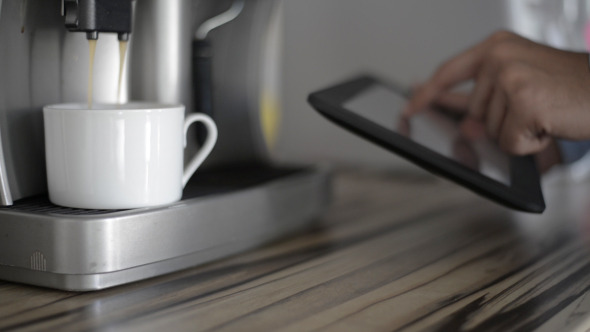 Fast Coffee Making and tablet Use Fast Coffee Making and tablet Use