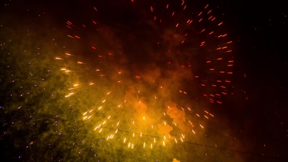 Amazing Cirlces And Golden Rain Fireworks On Night