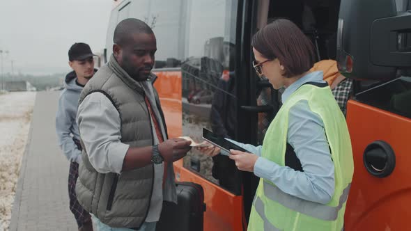 Passengers Getting on Bus alt