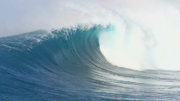 Giant Blue Ocean Wave 10