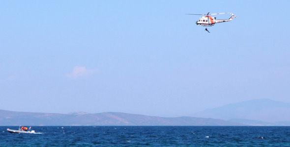 Helicopter is Holding Diver and Sea 2 Helicopter is Holding Diver and Sea 2
