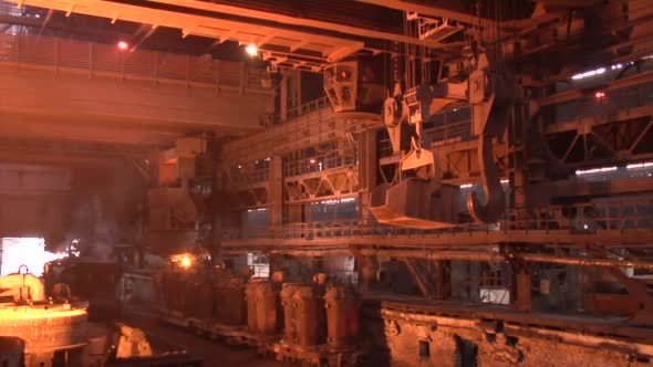 Crane is Transporting Steel Vessels Metal Becomes Crane is Transporting Steel Vessels Metal Becomes