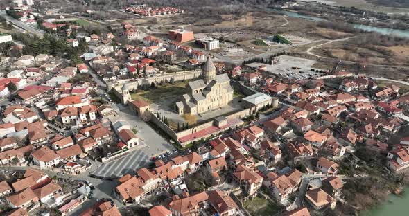 Aerial view of Orthodox Svetitskhoveli Cathedral in Mtskheta, Georgia alt