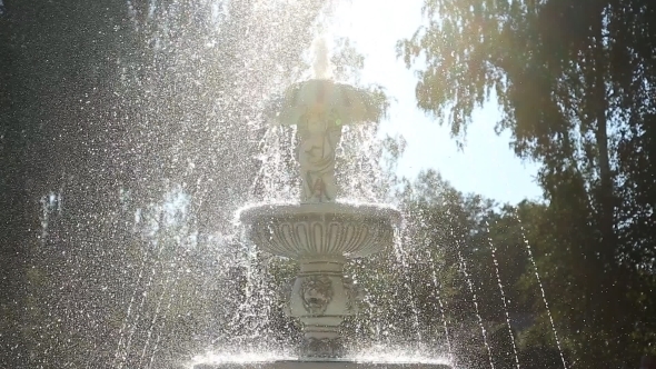 Fountain In Sunlight alt