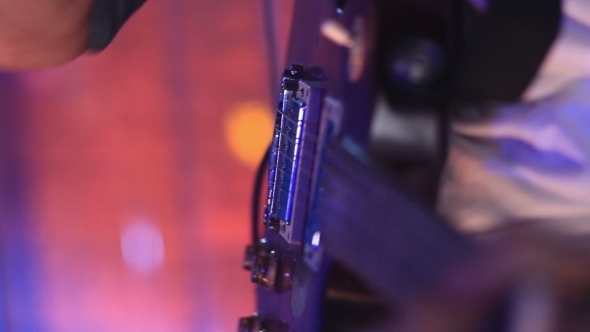 Man Playing Guitar alt