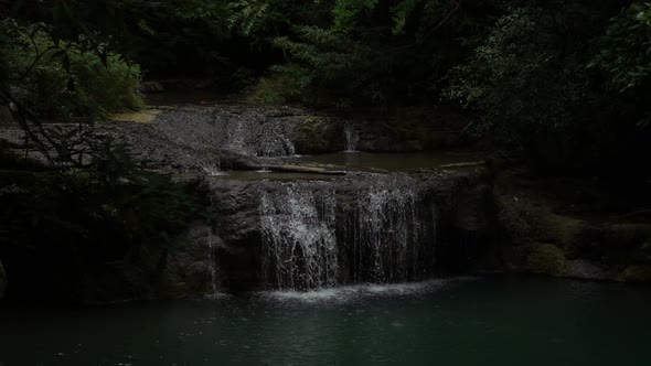 Waterfall alt