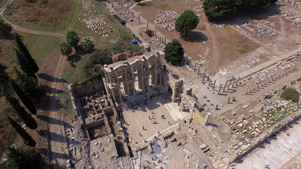 Celsus Library, Ephesus alt