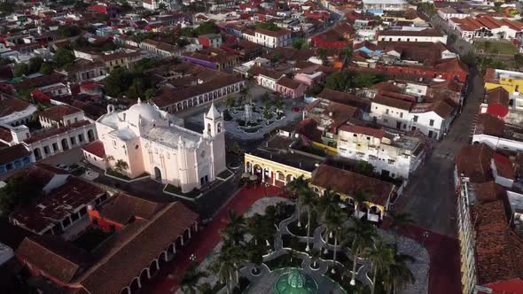 Aerial drone shot of Tlacotalpan, Veracruz alt