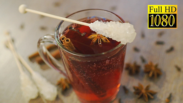 Mulled Wine in a Mug with Clove, Cinnamon and Anis