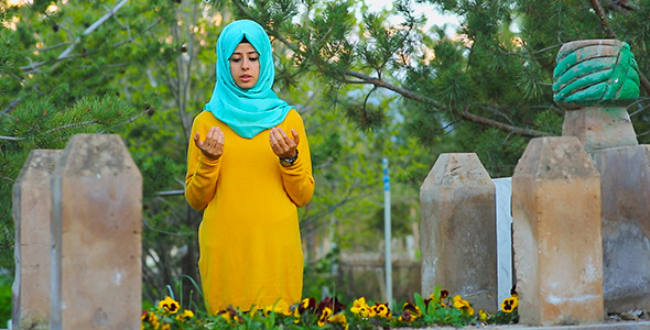 Praying in The Graveyard alt