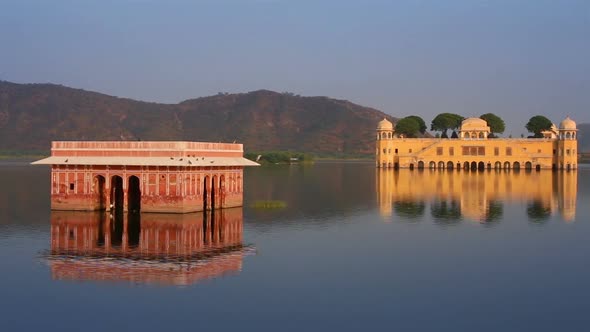 Jal Mahal - Palace On Lake In Jaipur India 1 alt