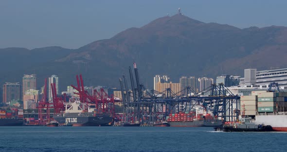 Kwai Tsing Container Terminals in Hong Kong alt