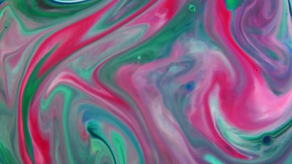 Hypnotizing In Detailed Surface Colorful Paint Spreads 39