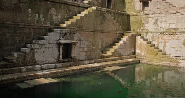 Water Storage and Toorji Ka Jhalra Baoli Stepwell - One of Water Sources in Jodhpur, Rajasthan alt