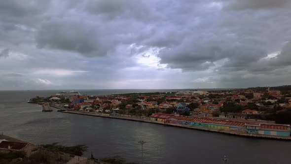 Showing Brionplein and Otrobanda from the viewpoint from Skalo alt
