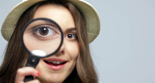 Two girls on a white background_Collection 2