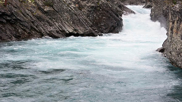 Summer Mountain River ( Norway )