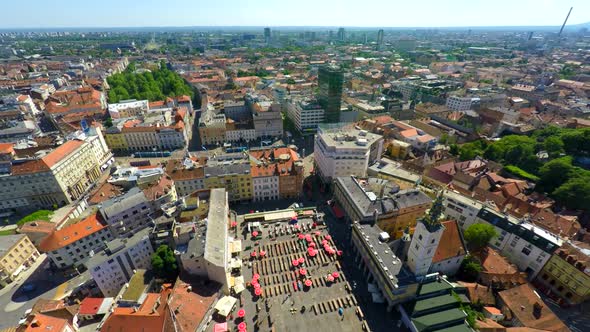Aerial View Of Central Zagreb, With Dolac Market. alt