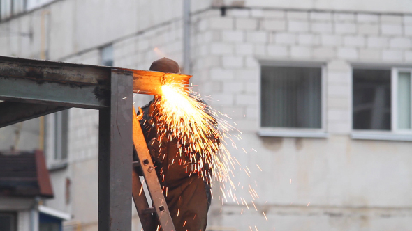 Gas Cutting Of Metal alt