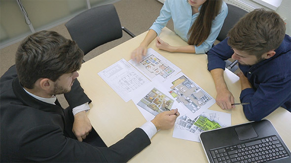 Choosing Real Estate alt