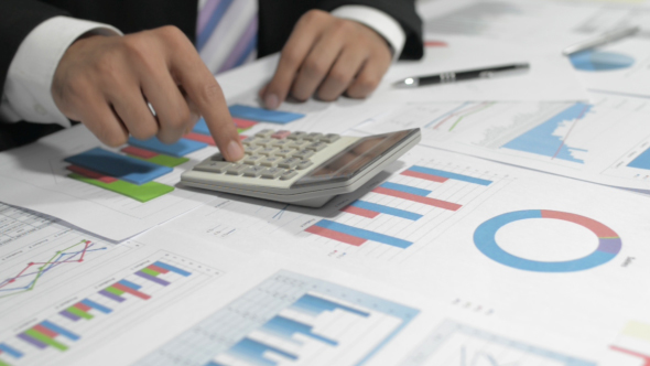 Calculating Company Finance alt