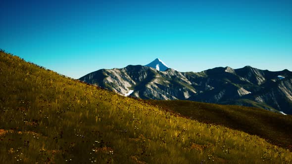 Panoramic View of Alpine Mountain Landscape in the Alps alt