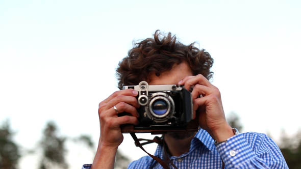 Guy in the Nature Photographs alt