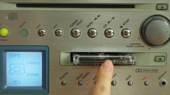 Inserting Audio Tape