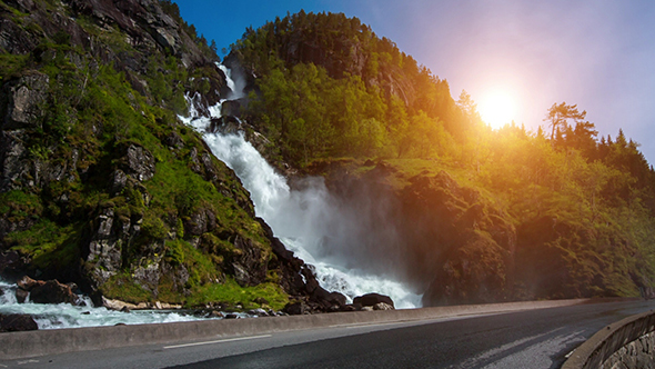 Latefossen Waterfall Norway alt