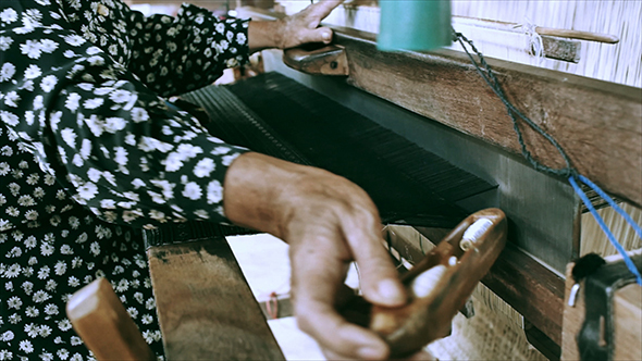 Traditional Hand Made Cotton Weaving 01 alt