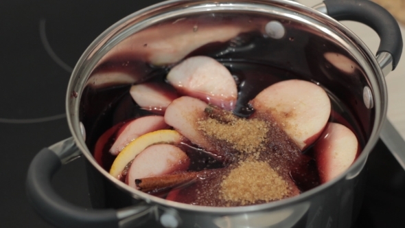 Mulled Wine Cooks And Added Sugar