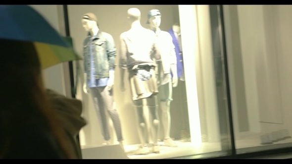 Girls Having a Walk And Talk After Shopping alt