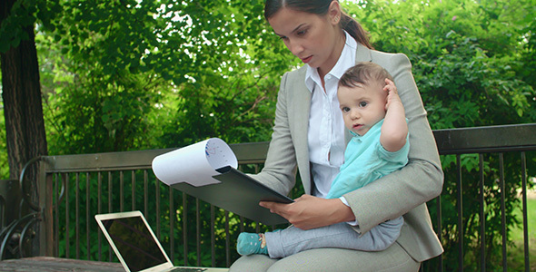 Working Single Mother  alt