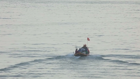 Fishermen Go To Sea To Fish alt