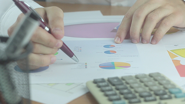 Examining Business Graph alt