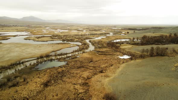 Unusual Reservoirs in the Highlands alt