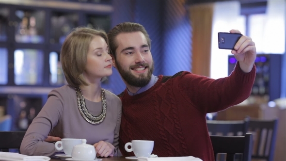 Couple Doing Selfie On Valentine's Day alt