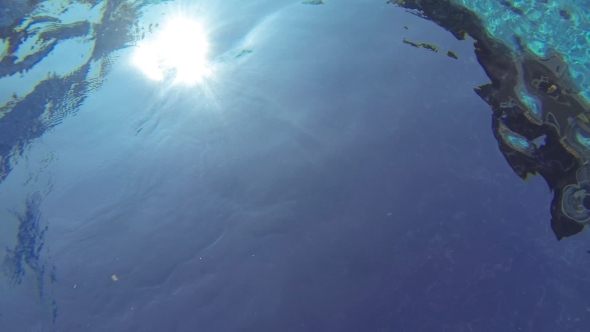 Underwater In The Pool alt