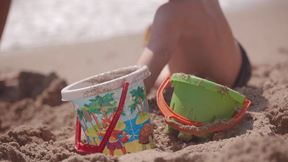 Kids Playing on the Beach alt