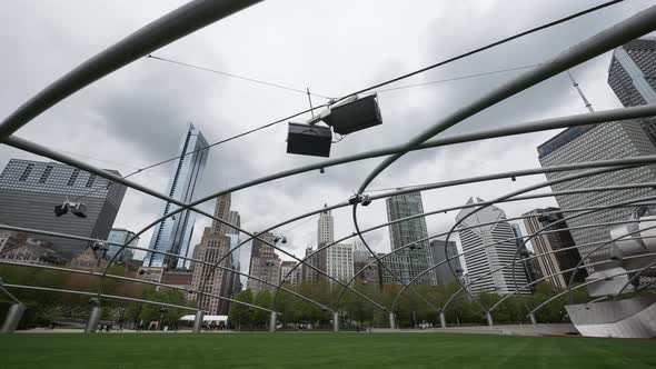 Hyperlapse at the Great Lawn of Jay Pritzker Pavilion alt