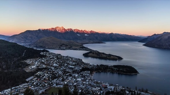 Queenstown, Lake Wakatipu and Remarkables