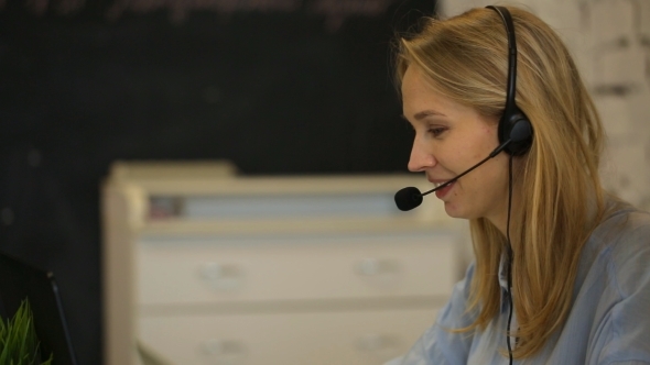 Beautiful Business Customer Service